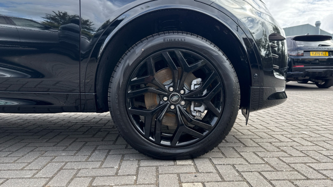 Land Rover Discovery Sport 2.0 D200 Metropolitan 5dr Auto [5 Seat] Diesel Station Wagon - Image 8